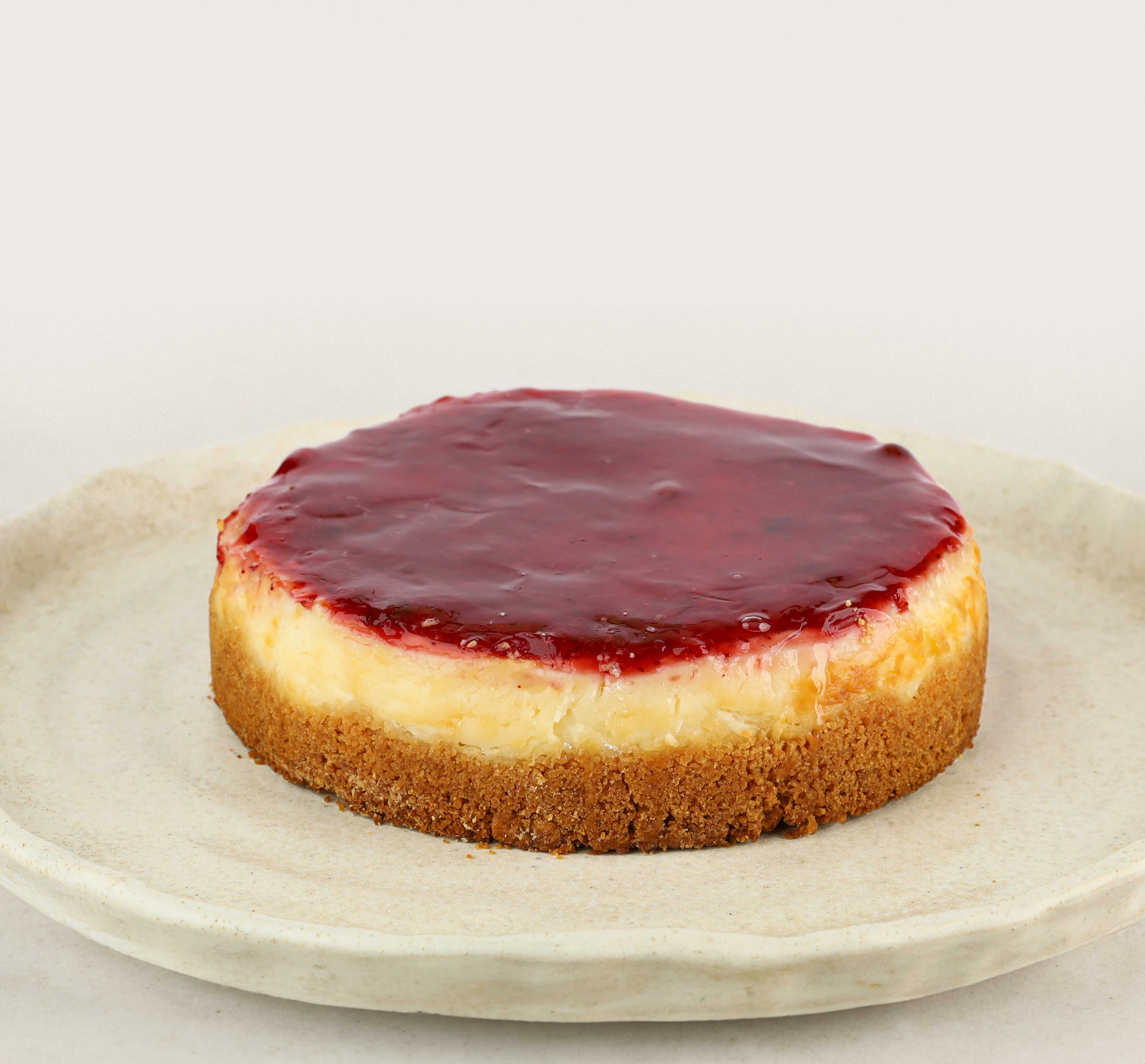 Sūrio pyragas su bruknių įdaru